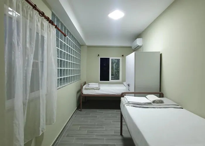 Hostel Klerichi Tiran